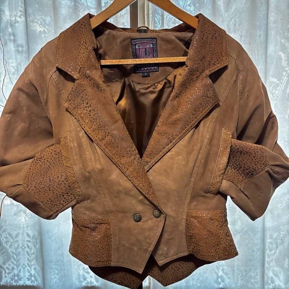 Authentic Adler Leather Jacket short waisted w/animal print & padded shoulders - Picture 2 of 16